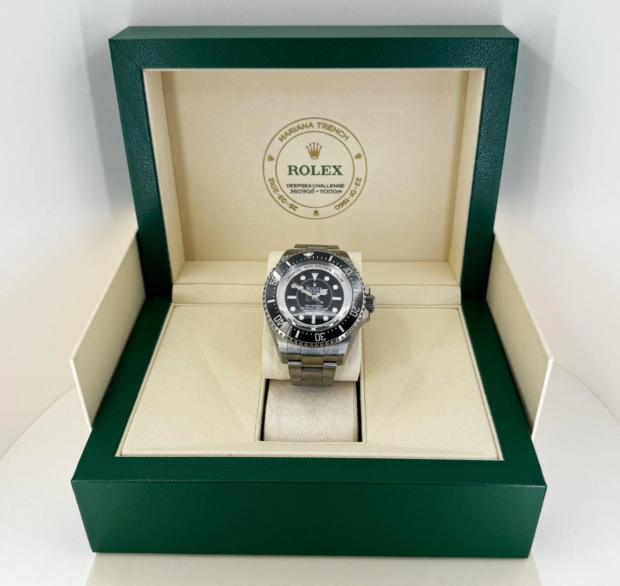 Rolex Deepsea Challenge in RLX titanium 50mm Black Dial Cerachrom Bezel Oyster Bracelet - 126067 - Image 4
