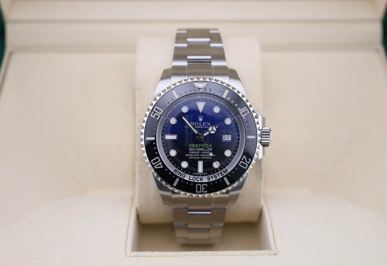 Rolex Deepsea Sea-Dweller 116660 D-Blue Ceramic James Cameron 44mm Stainless Steel - Image 3