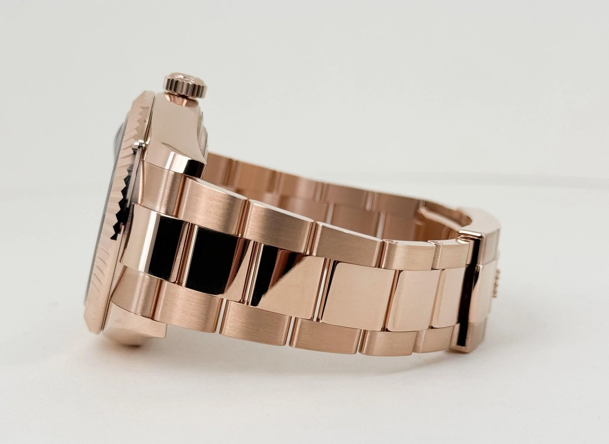 Rolex Everose Gold Sky-Dweller Watch - Fluted Ring Command Bezel - Blue-Green Index Dial - Oyster Bracelet - Image 7