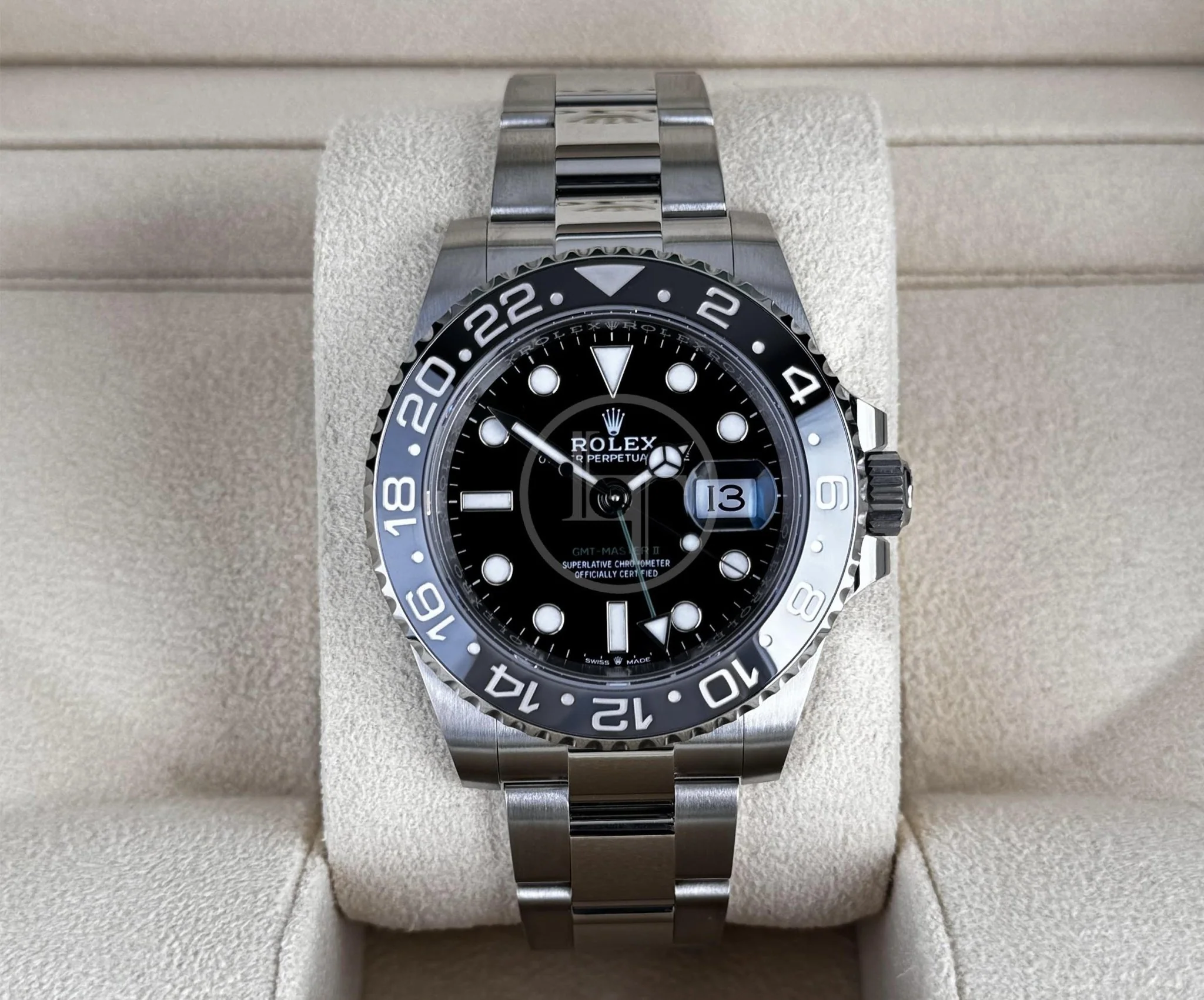 Rolex GMT-Master II 40mm Black Dial Cerachrom Bezel Oyster Bracelet - 126710GRNR - Image 3