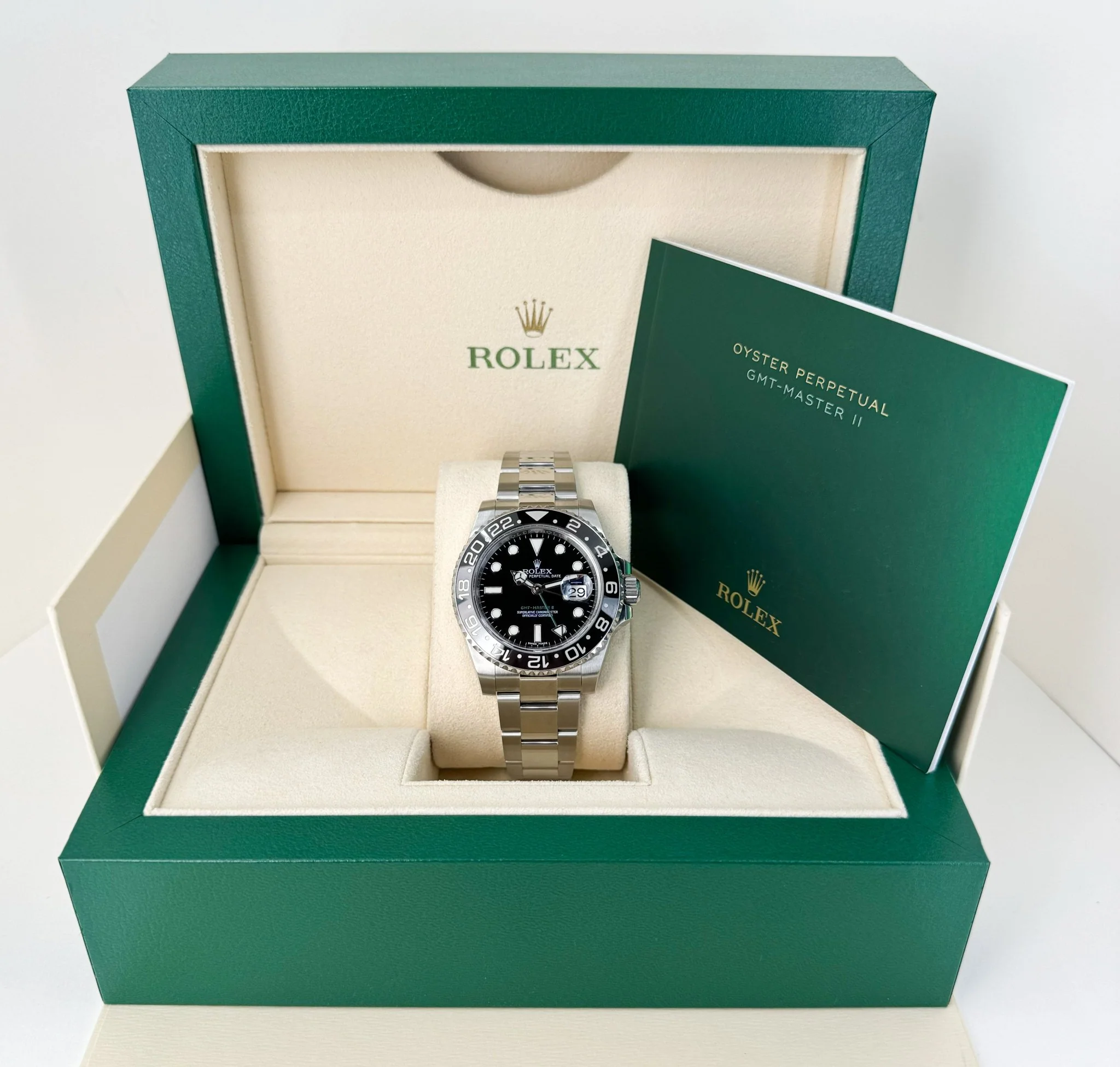 Rolex GMT Master II Stainless Steel Black Dial Ceramic Bezel Oyster Bracelet 116710LN - Image 4