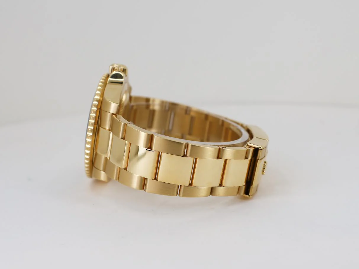 Rolex GMT-Master II Yellow Gold Green Dial Oyster Bracelet 116718LN - Image 6