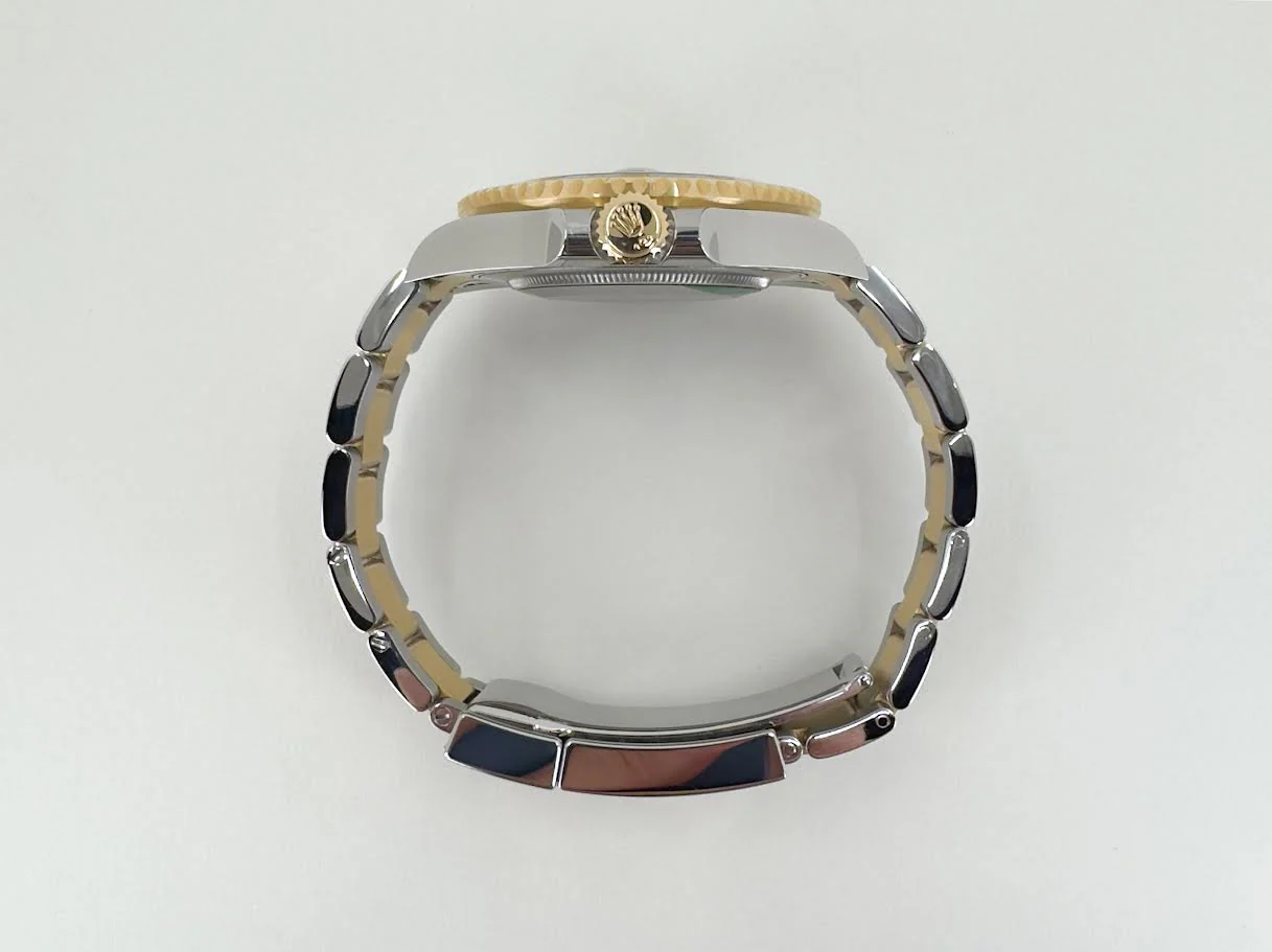 Rolex GMT Master II Yellow Gold/Steel Black Dial Ceramic Bezel Oyster Bracelet 116713LN - Image 5
