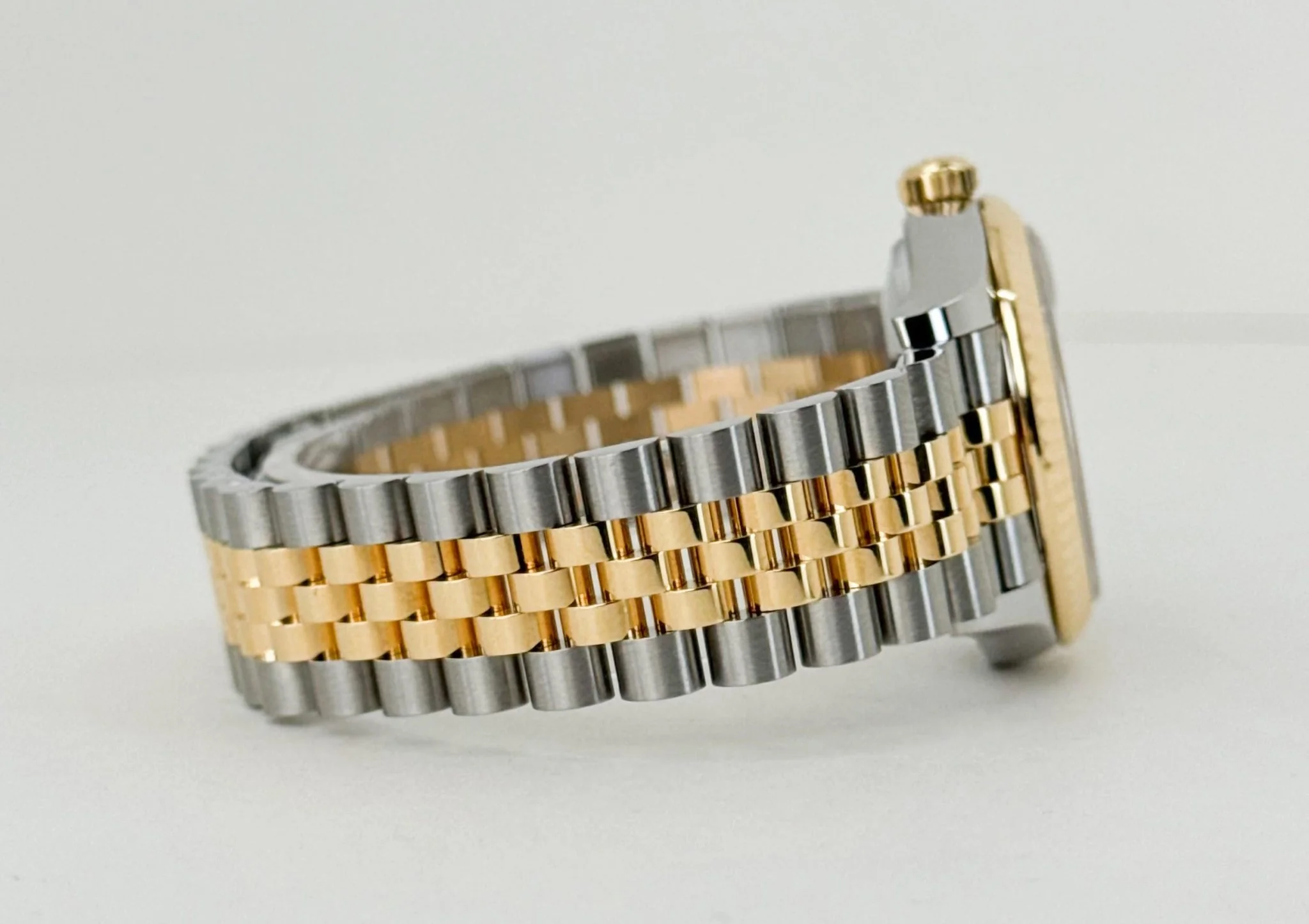 Rolex Lady-Datejust 31 Yellow Gold/Steel Dark Grey Roman Diamond VI Dial & Fluted Bezel Jubilee Bracelet 278273 - Image 6
