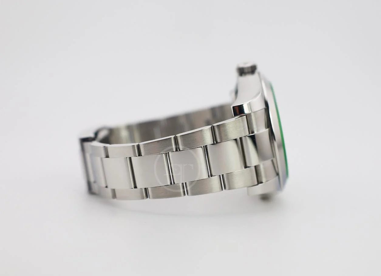 Rolex Milgauss Green Crystal Stainless Steel Blue Dial & Bezel Oyster Bracelet 116400GV - Image 6
