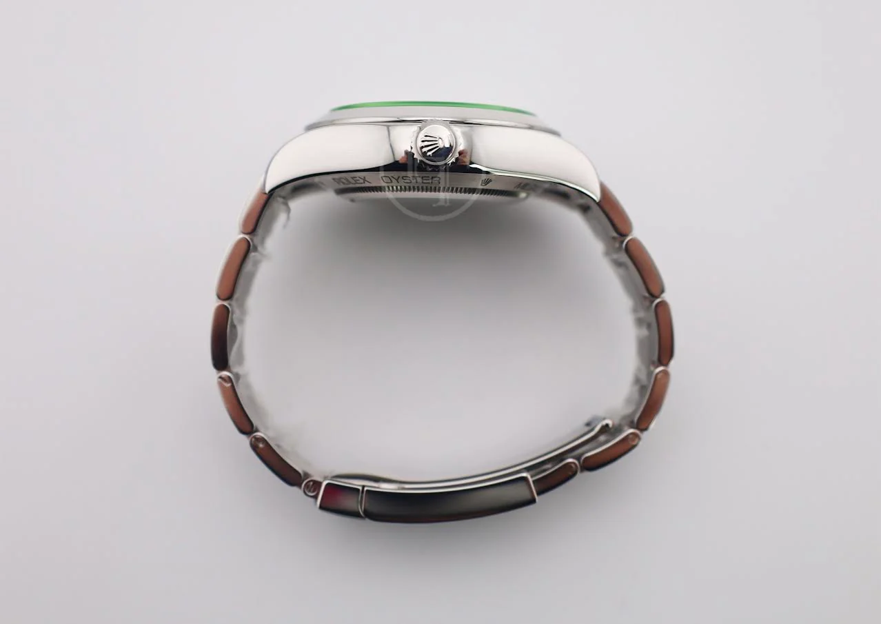 Rolex Milgauss Green Crystal Stainless Steel Blue Dial & Bezel Oyster Bracelet 116400GV - Image 8