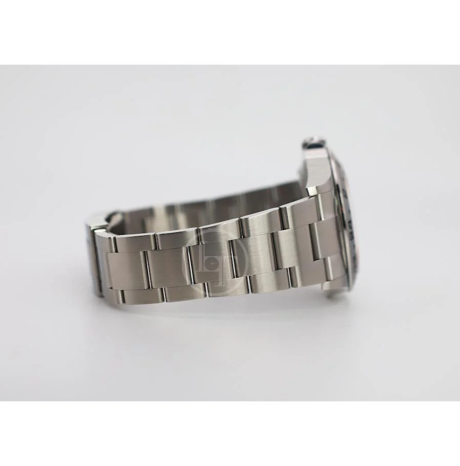 Rolex Oyster Perpetual Explorer II Watch - Oystersteel - White Dial - Oyster Bracelet - 2021 Release - 226570 w - Image 4