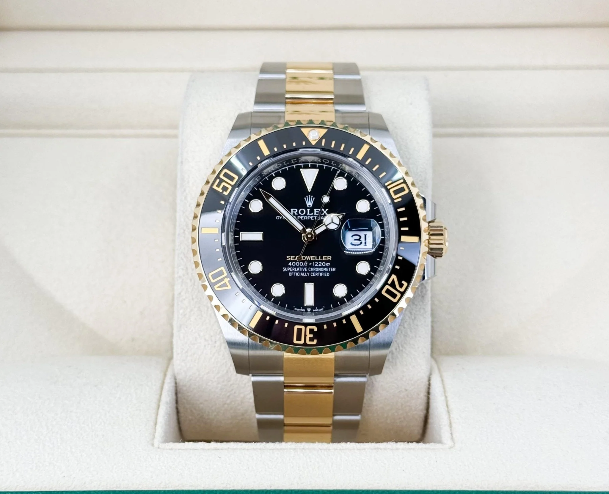 Rolex Sea-Dweller 43mm Case Yellow Gold/Steel Black Luminous Dial & Ceramic Bezel Oyster Bracelet 126603 - Image 4