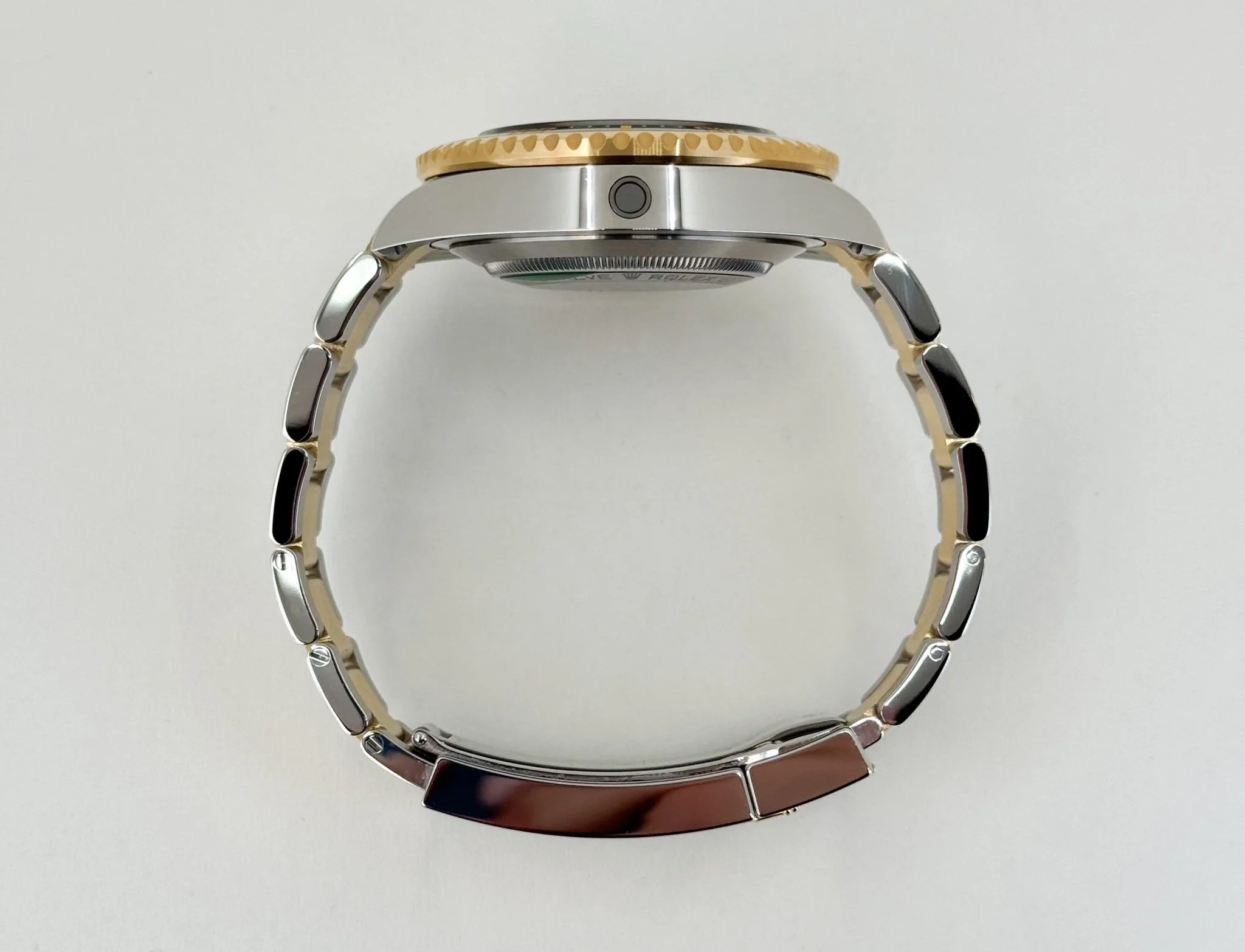 Rolex Sea-Dweller 43mm Case Yellow Gold/Steel Black Luminous Dial & Ceramic Bezel Oyster Bracelet 126603 - Image 9