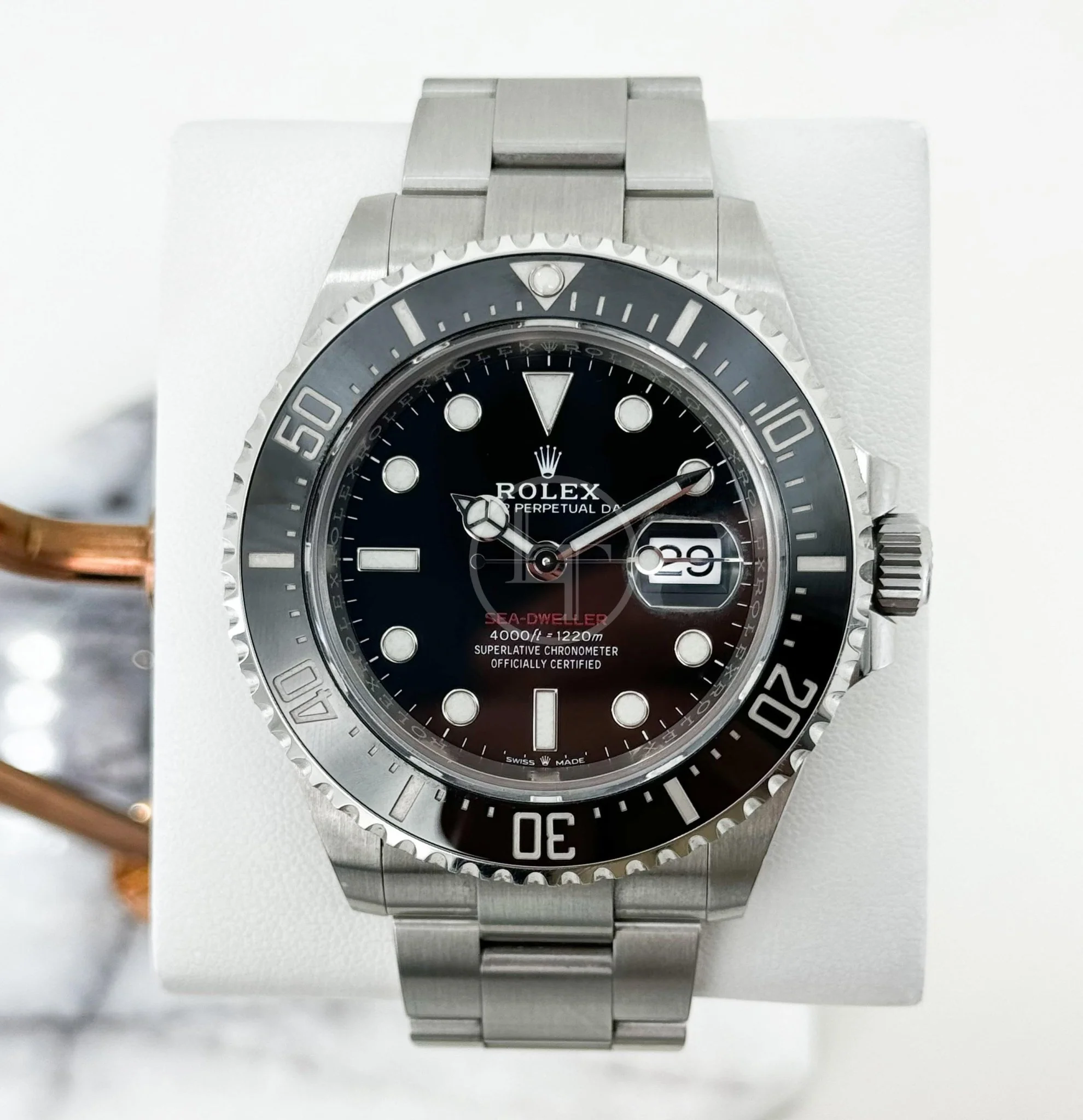 Rolex Sea-Dweller Stainless Steel Black Maxi Dial & Ceramic Bezel Oyster Bracelet 43mm 126600 - Image 2