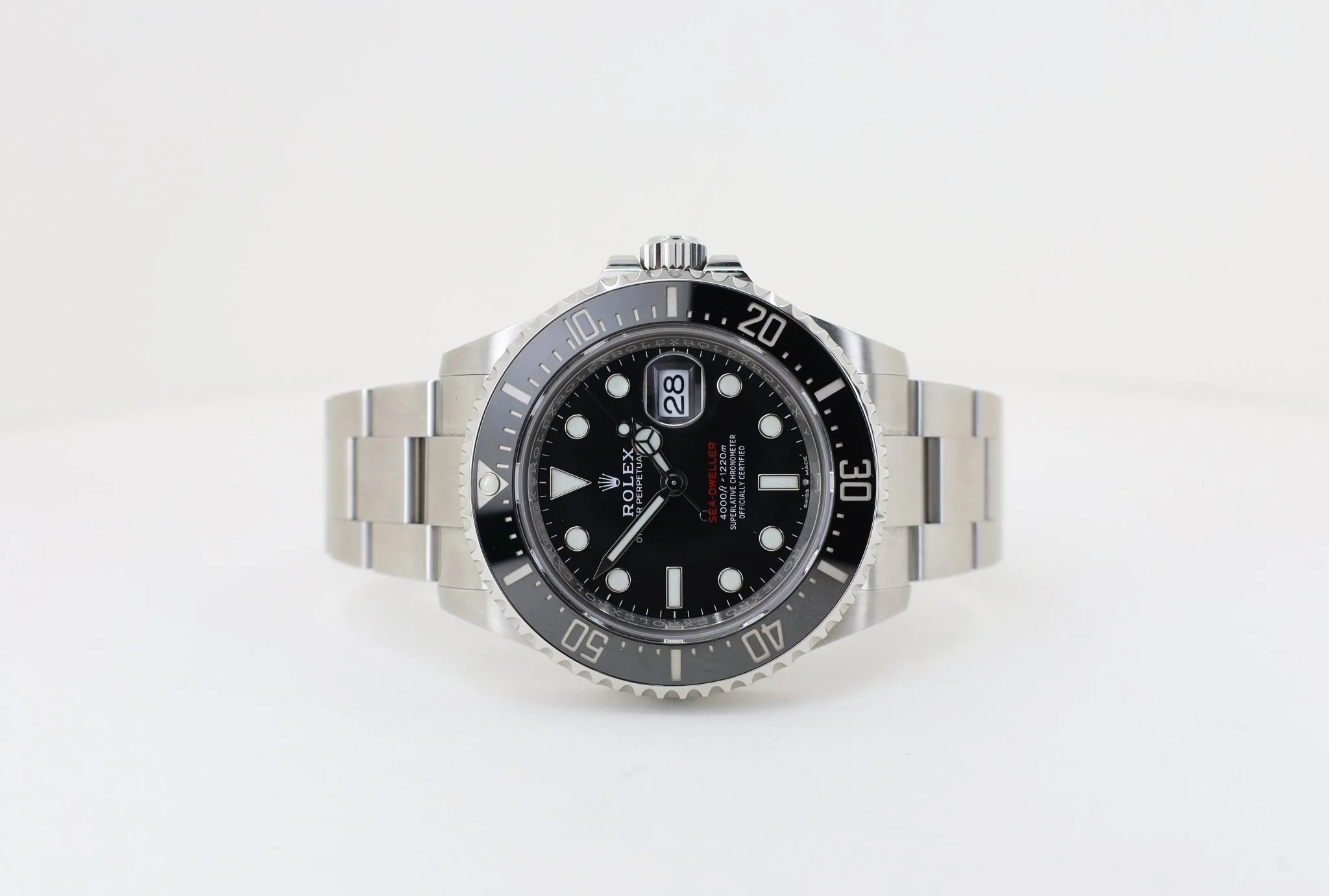 Rolex Sea-Dweller Stainless Steel Black Maxi Dial & Ceramic Bezel Oyster Bracelet 43mm 126600 - Image 5