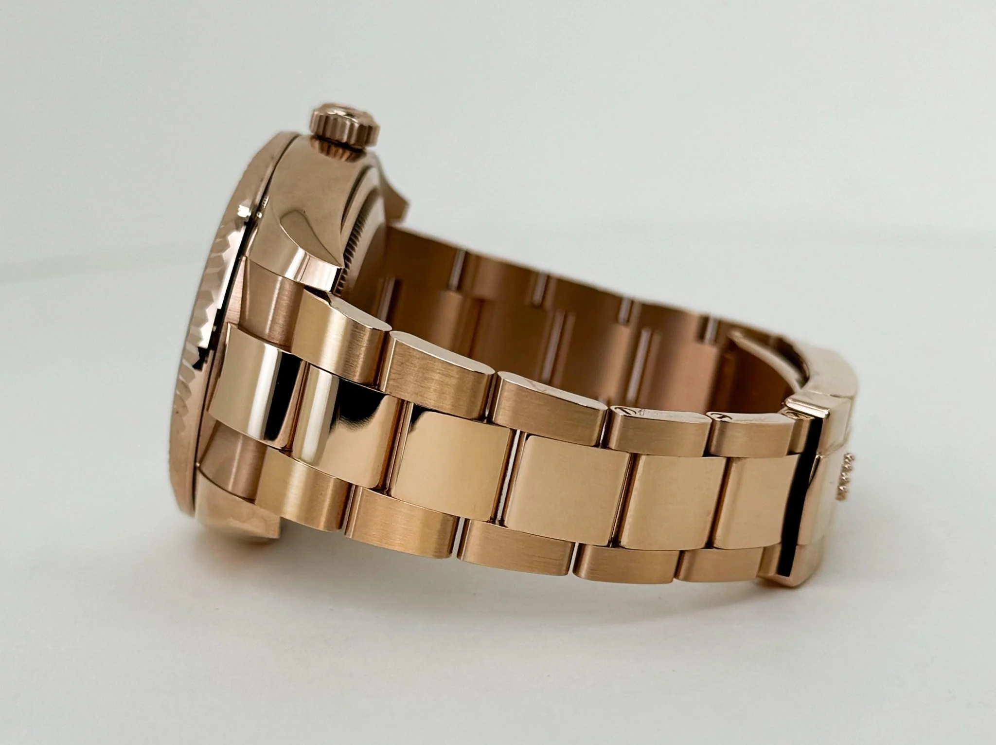 Rolex Sky-Dweller Rose Gold White Index Dial Fluted Bezel Oyster Bracelet 326935 - Image 7
