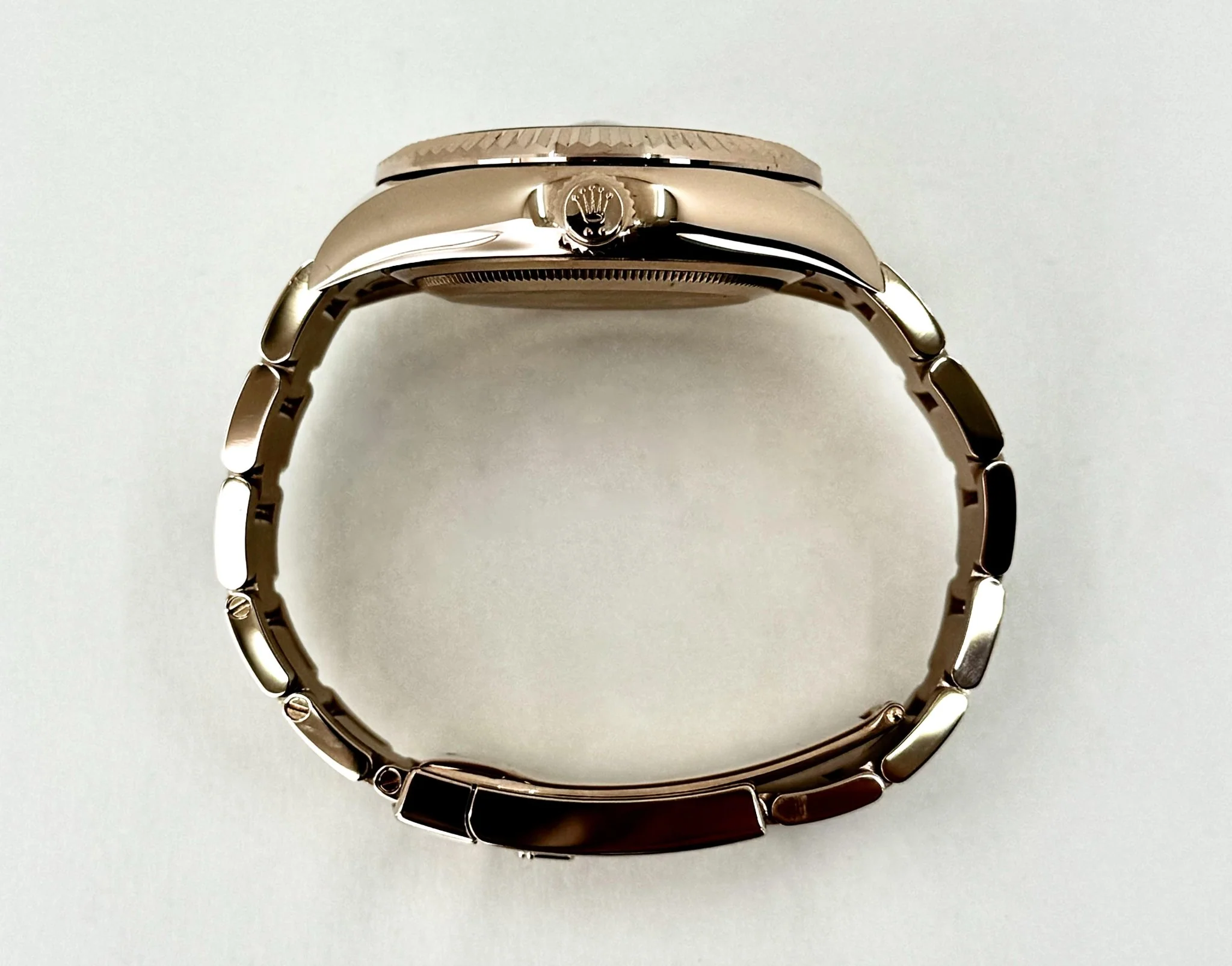 Rolex Sky-Dweller Rose Gold White Index Dial Fluted Bezel Oyster Bracelet 326935 - Image 8