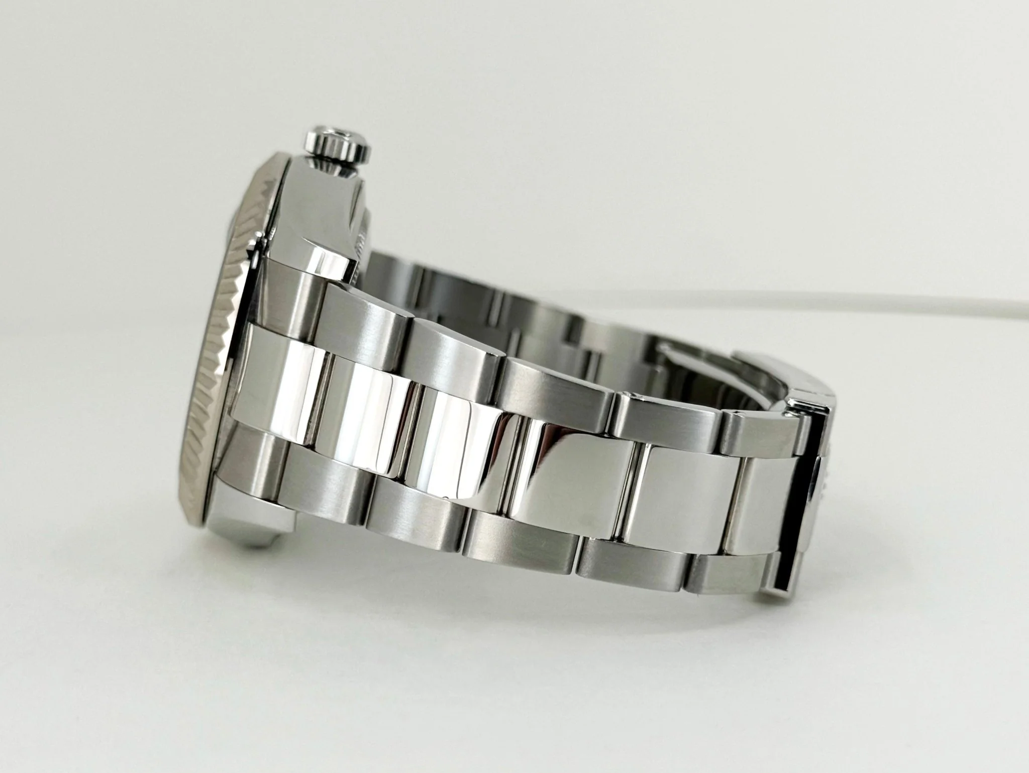 Rolex Sky-Dweller Stainless Steel Black Index Dial Fluted White Gold Bezel Oyster Bracelet 326934 - Image 7