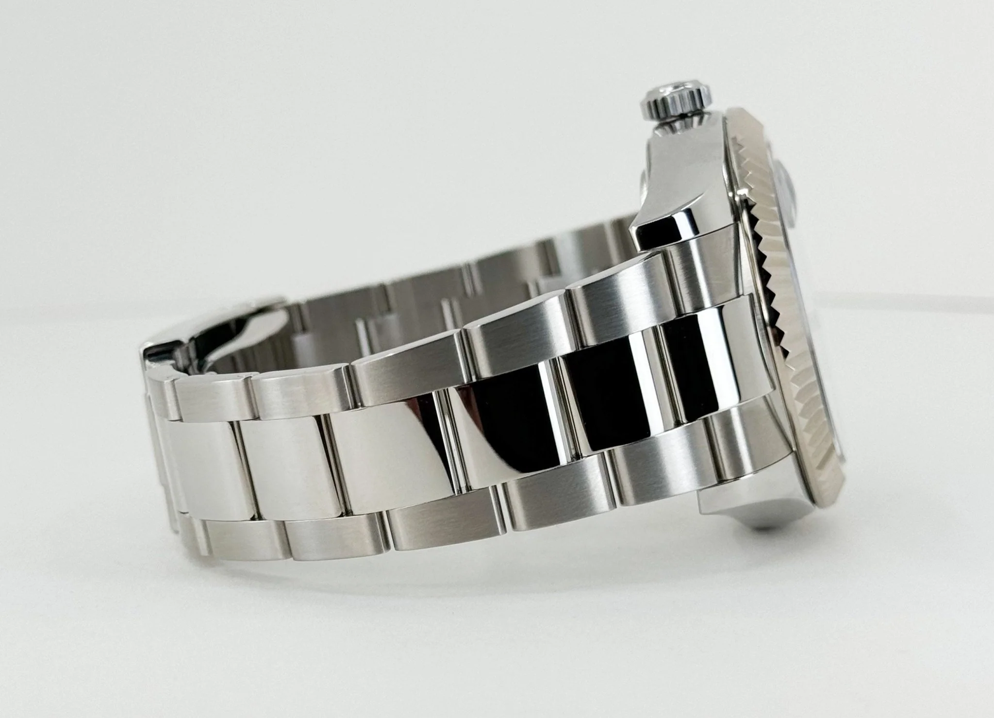 Rolex Sky-Dweller Stainless Steel Blue Index Dial Fluted White Gold Bezel Oyster Bracelet 326934 - Image 6