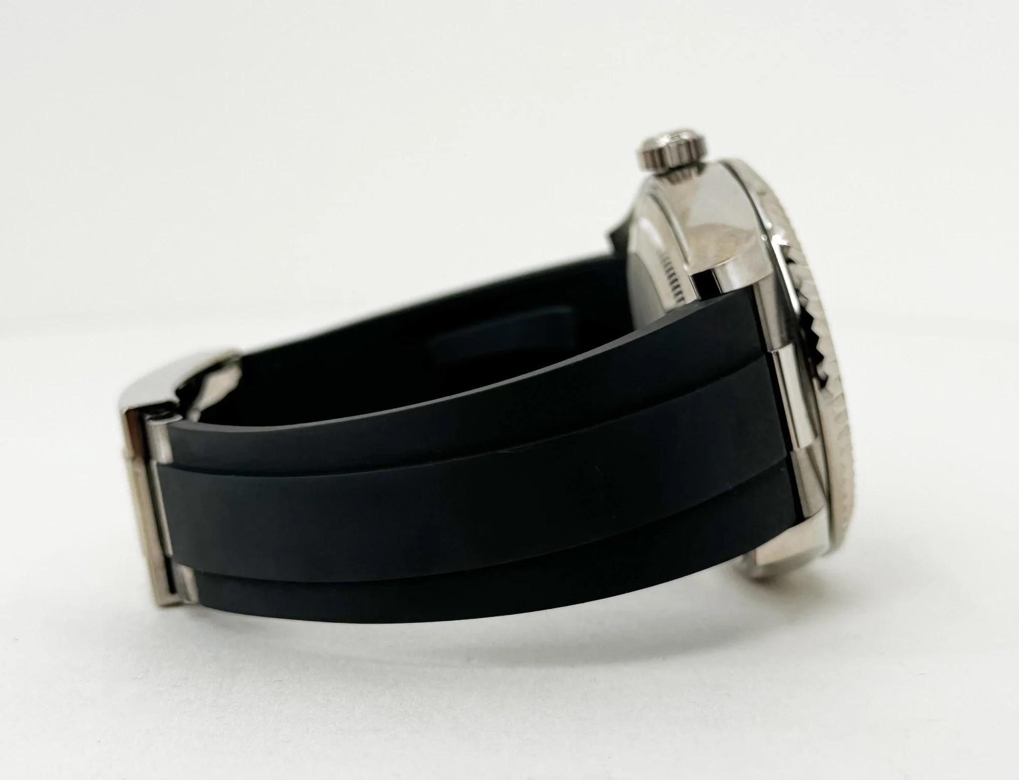 Rolex Sky-Dweller White Gold Bright Black Index Dial Oysterflex Rubber Strap 336239 - Image 6
