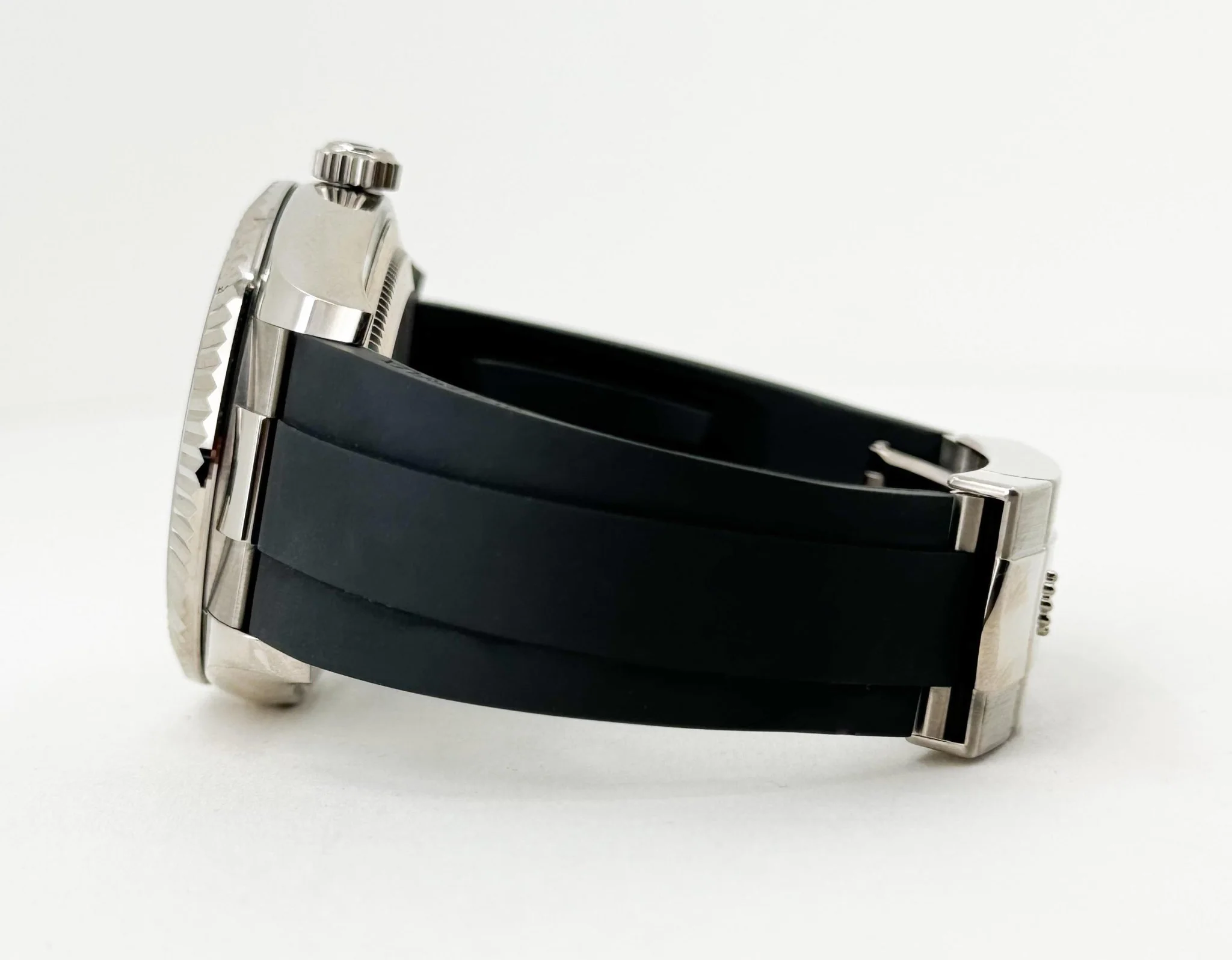 Rolex Sky-Dweller White Gold Bright Black Index Dial Oysterflex Rubber Strap 336239 - Image 7