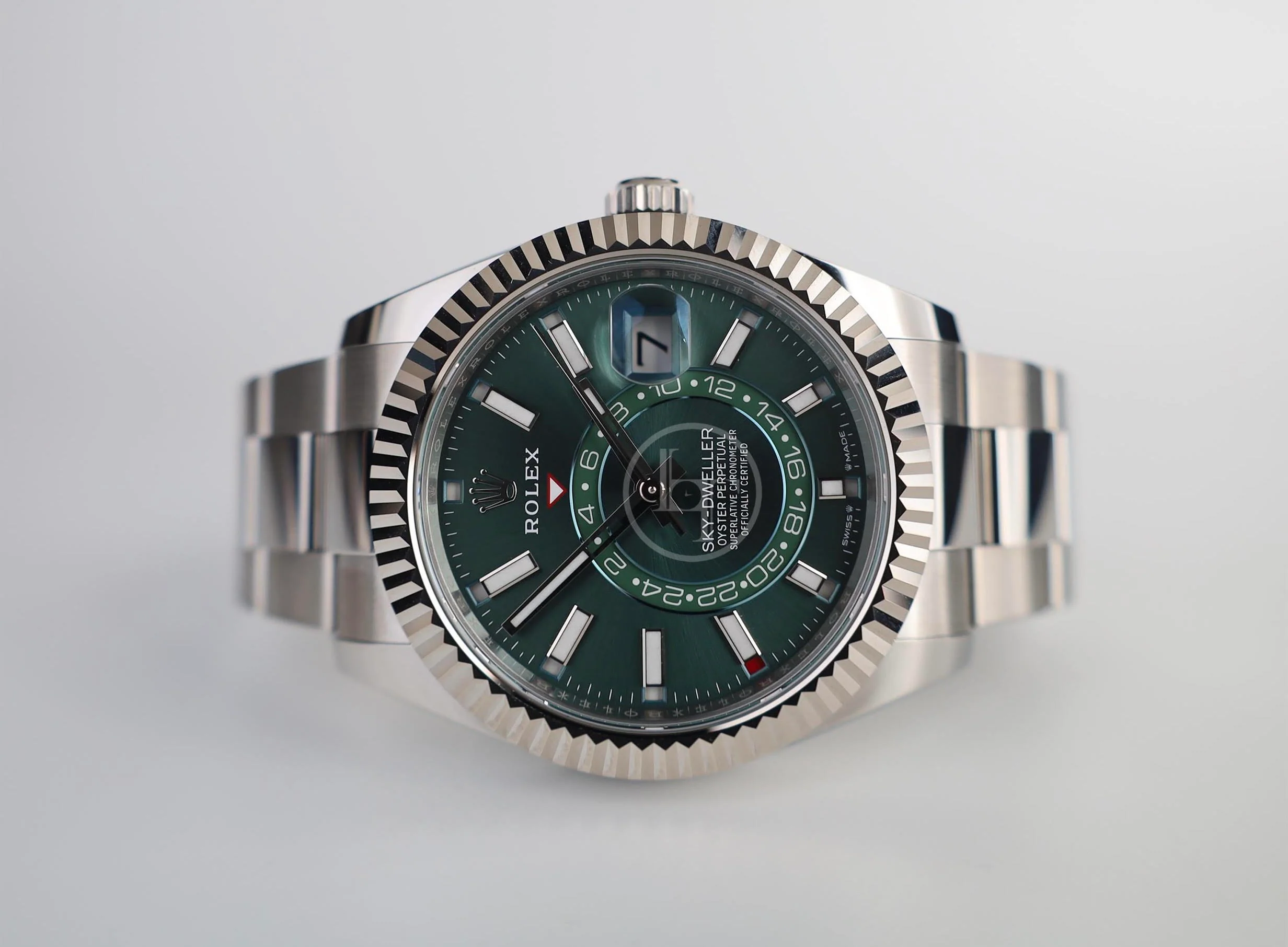 Rolex Sky-Dweller White Gold/Steel Mint Green Index Dial Oyster Bracelet Watch - 336934 - Image 5
