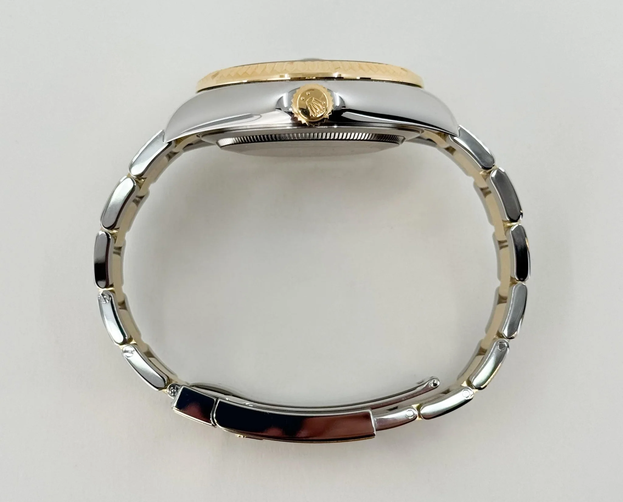 Rolex Sky-Dweller Yellow Gold/Steel Black Index Dial Fluted Bezel Oyster Bracelet 326933 - Image 8
