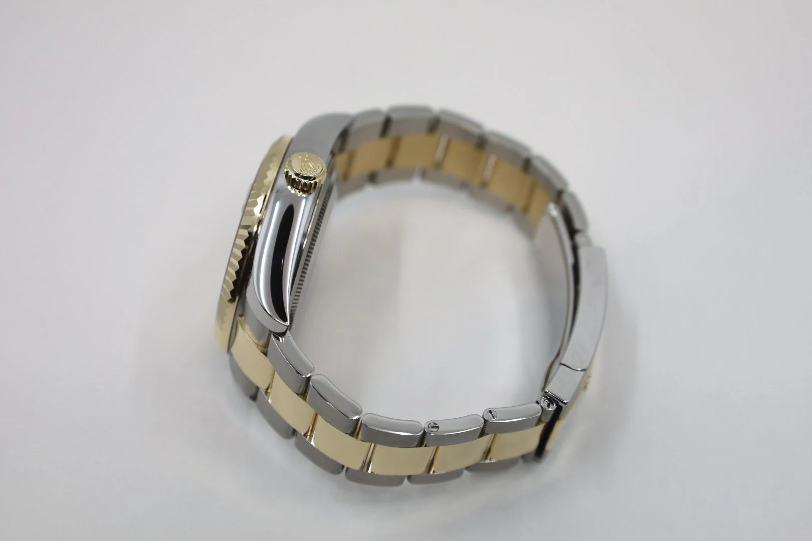 Rolex Sky-Dweller Yellow Gold/Steel Champagne Index Dial Fluted Bezel Oyster Bracelet 326933 - Image 7