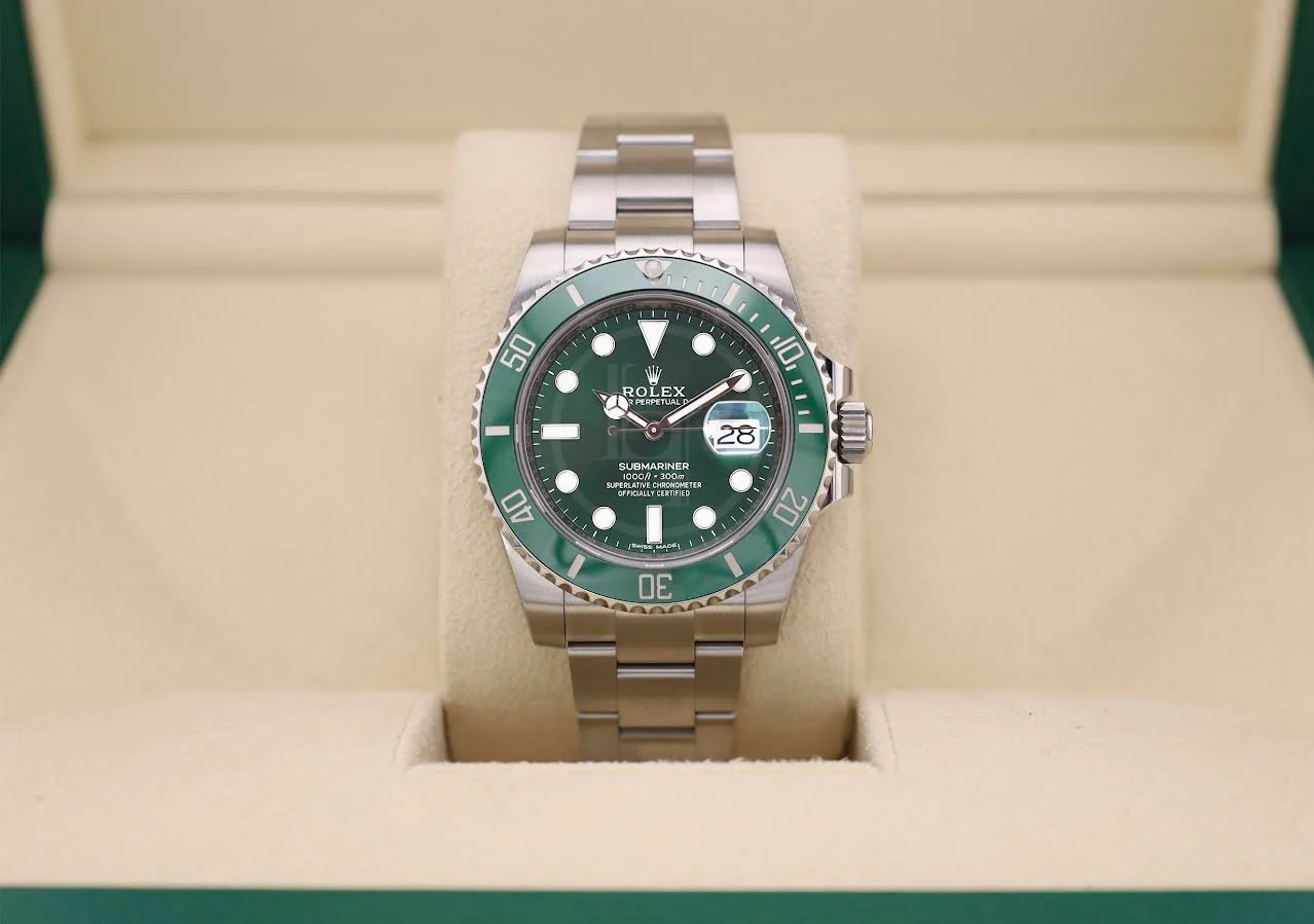 Rolex Submariner Date "Hulk" Stainless Steel Green Dial & Ceramic Bezel Oyster Bracelet 116610LV - Image 3