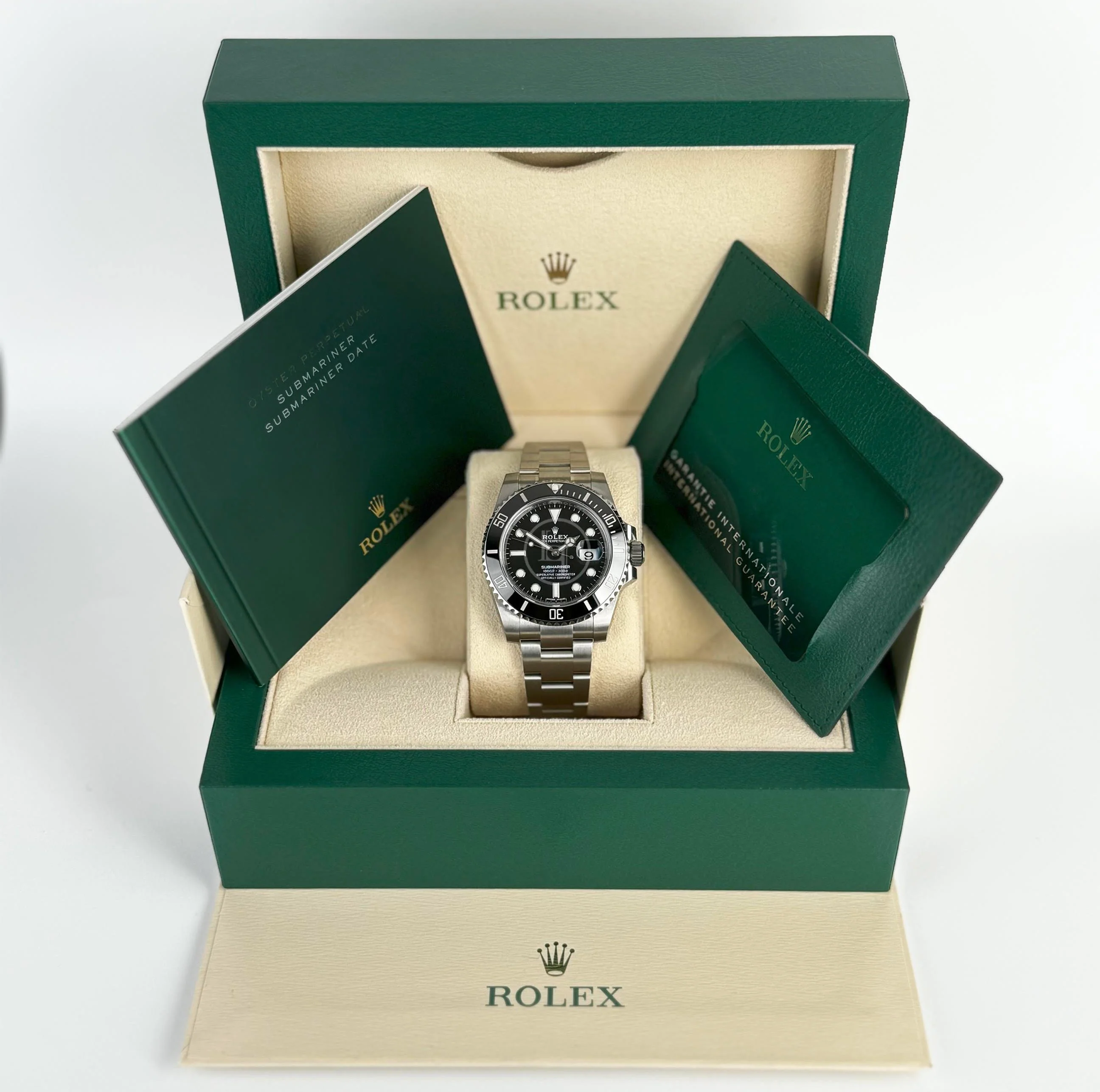 Rolex Submariner Date Stainless Steel Black Dial & Ceramic Bezel Oyster Bracelet 116610LN - Image 4