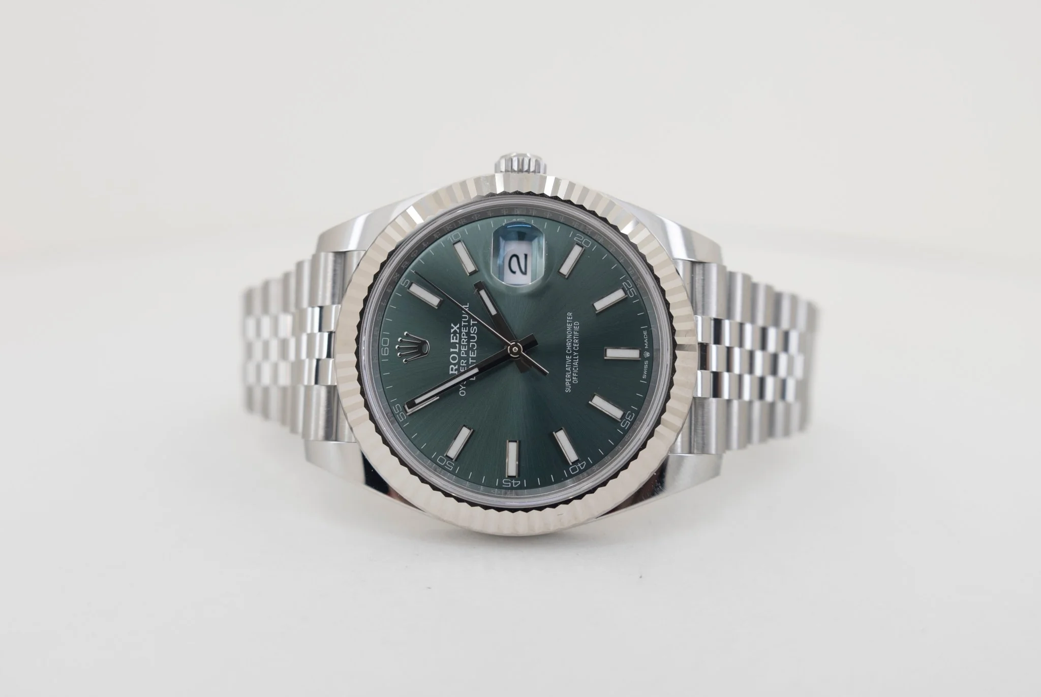 Rolex White Rolesor Datejust 41 Watch - Fluted Bezel - Mint Green Index Dial - Jubilee Bracelet - 126334 - Image 4