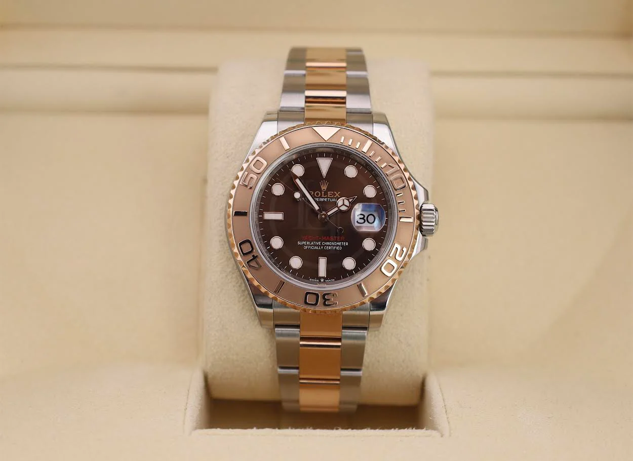 Rolex Yacht-Master 40 Everose Rose Gold/Steel Chocolate Brown Dial Gold Bezel Oyster Bracelet 126621 - Image 3