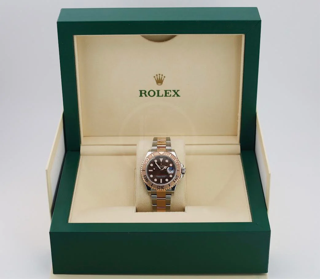 Rolex Yacht-Master 40 Everose Rose Gold/Steel Chocolate Brown Dial Gold Bezel Oyster Bracelet 126621 - Image 4