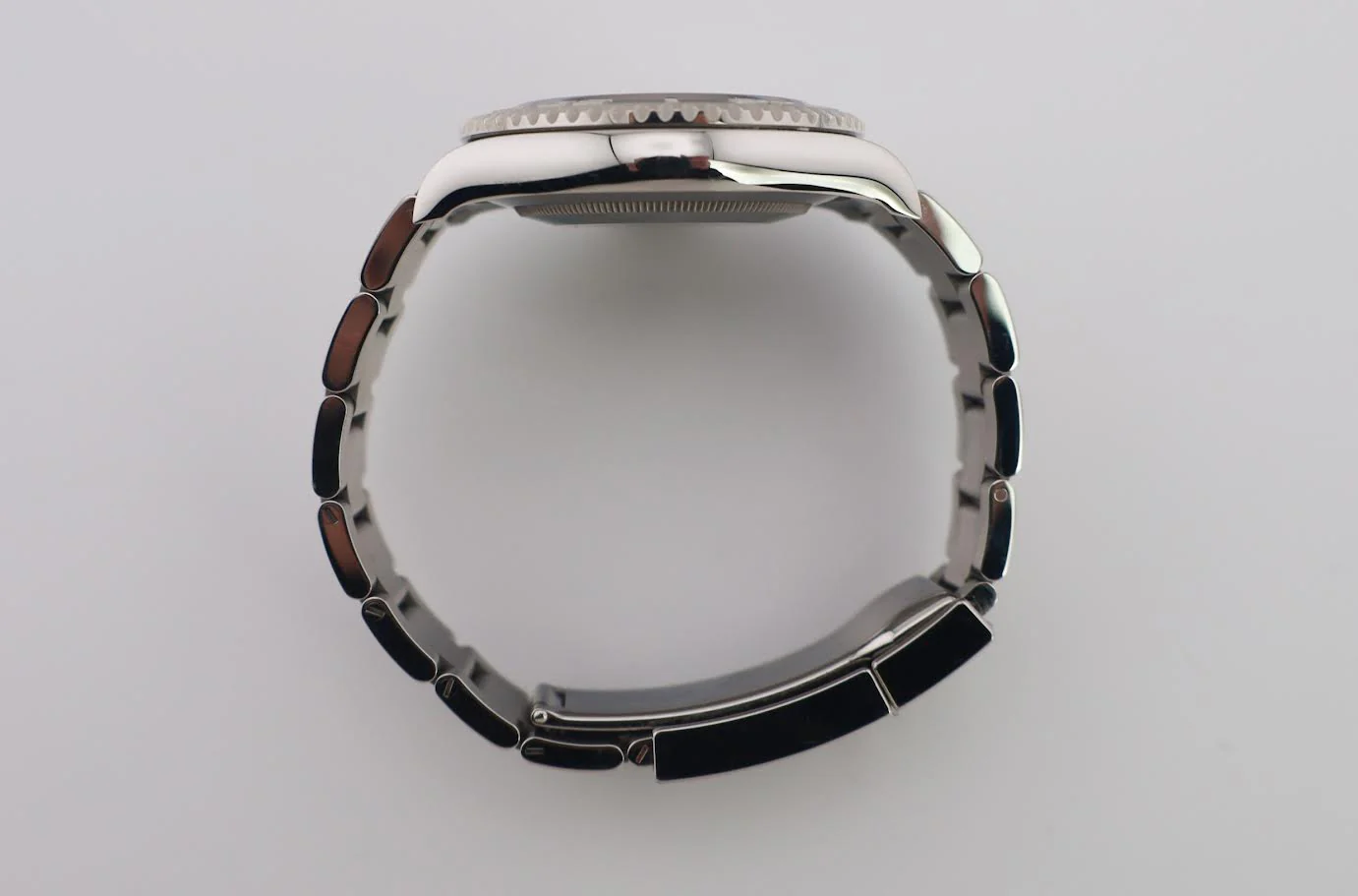 Rolex Yacht-Master 40 Stainless Steel Dark Rhodium Dial Platinum Bezel Oyster Bracelet 126622 - Image 9