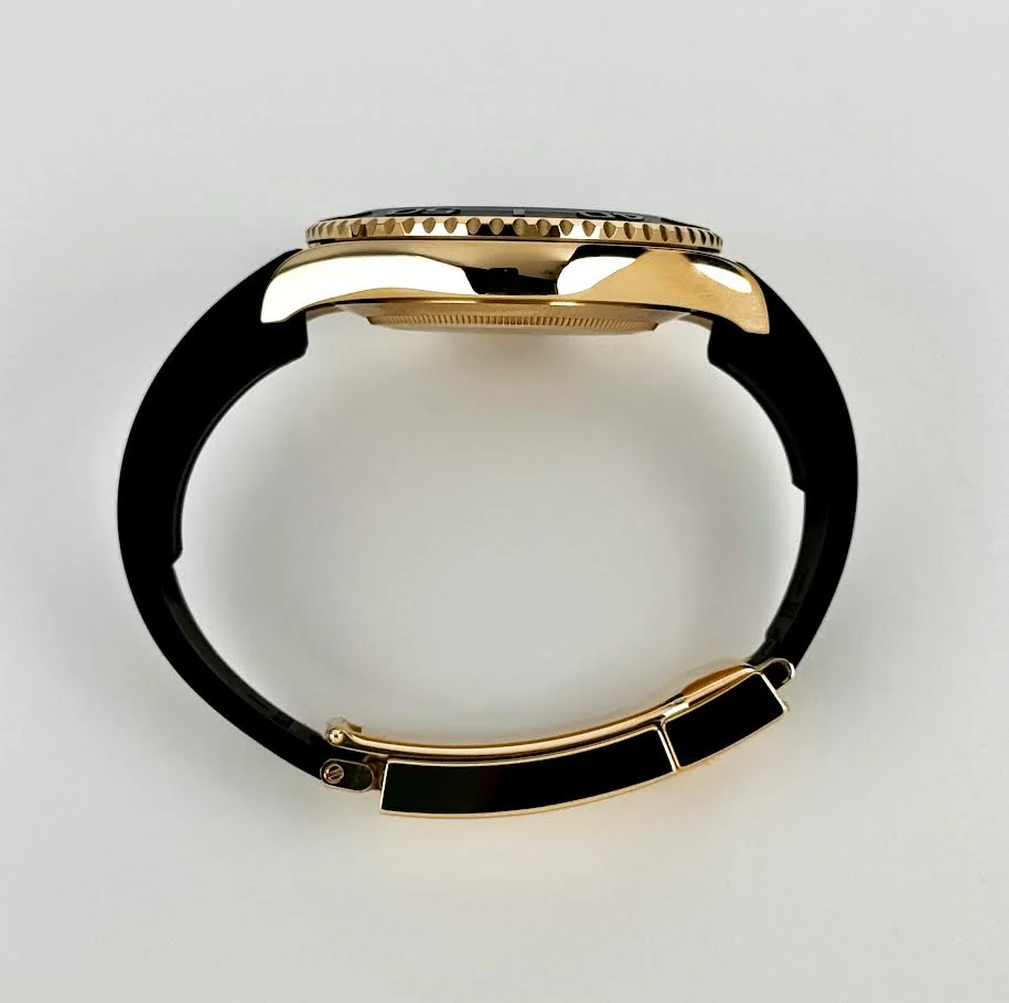 Rolex Yacht-Master 42 Yellow Gold Watch - Black Dial - Oysterflex Strap - 226658 - Image 9
