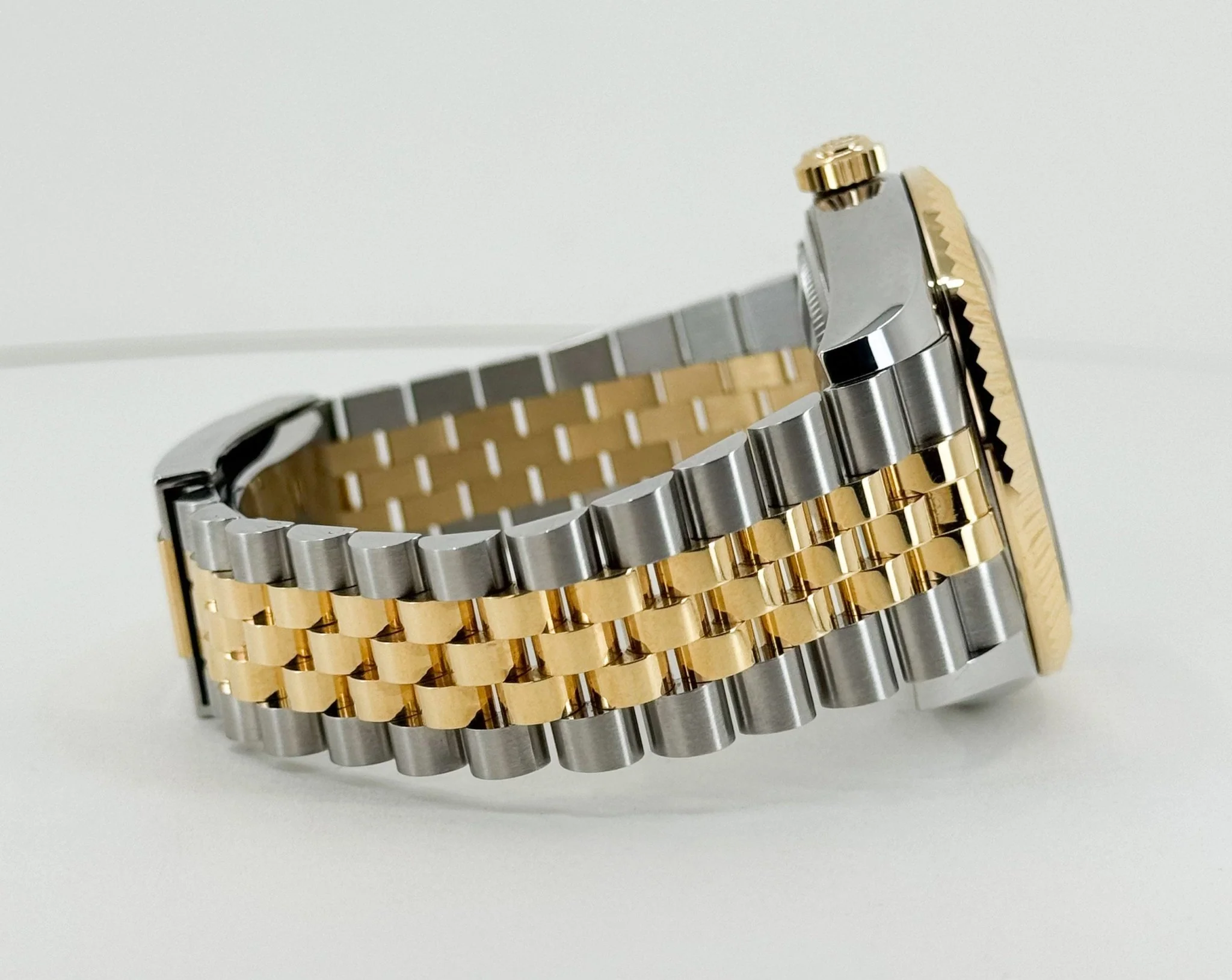 Rolex Yellow Rolesor Oyster Perpetual Sky-Dweller - Champagne Index Dial - Jubilee Bracelet - 326933 chij - Image 6