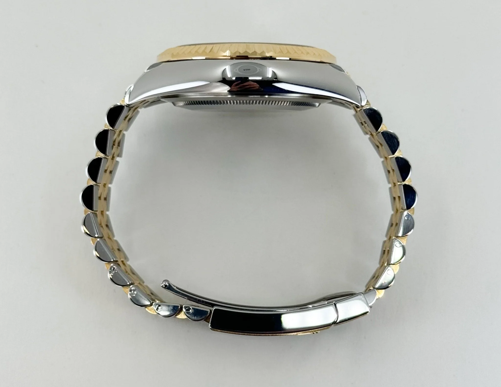Rolex Yellow Rolesor Oyster Perpetual Sky-Dweller - Champagne Index Dial - Jubilee Bracelet - 326933 chij - Image 9