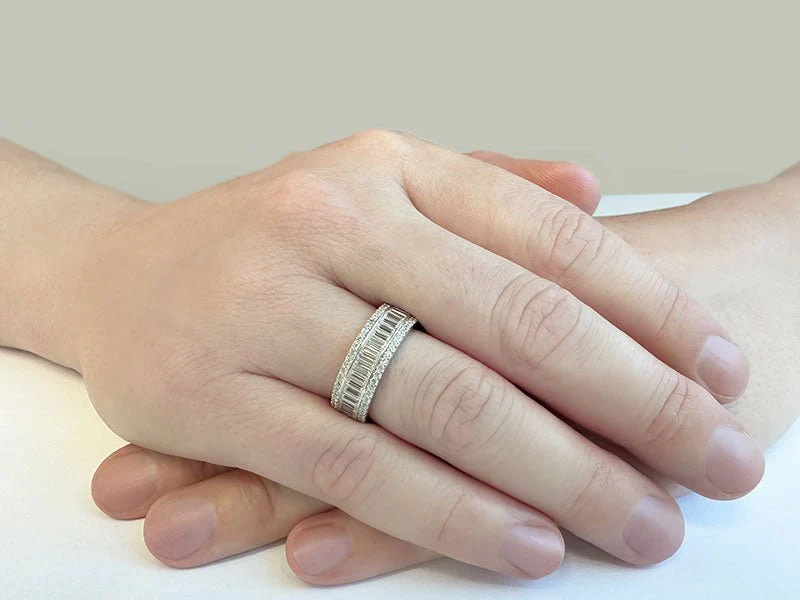 Round and Baguettes Brilliance Anniversary Diamond Ring with 1.85 ct.(finished) 3.5x1.5mm, 1.1mm - Image 3