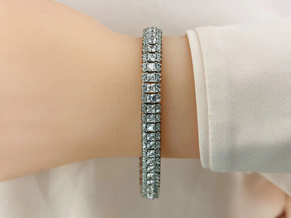 Round And Princess Lab-Grown Diamond Bracelet with 10.58 ct.(finished) 1.6mm, 2.8mm - Image 3