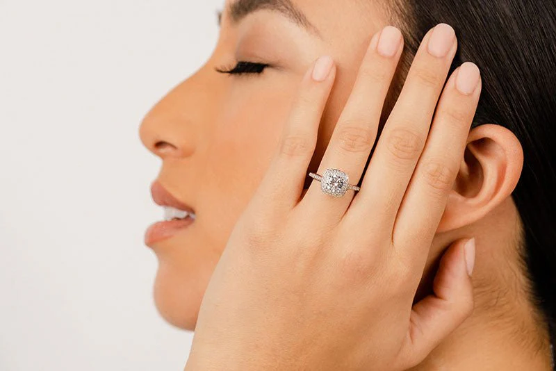 Round Halo Lab-Grown Diamond Engagement Ring with 2.43 ct. (2.00 ct. center diamond) - Image 4
