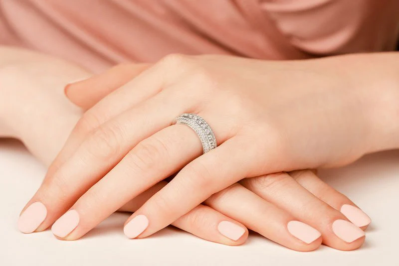 Royal Charm Princess And Round Diamond Accent Ring Lab-Grown Diamond with 1.74 ct.(finished) 1mm, 2.5mm - Image 5