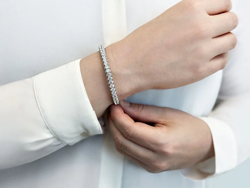 Sensational Sparkle Diamond Bangle Bracelet with 1.83 ct.(finished) 1.1mm, 2mm - Image 3