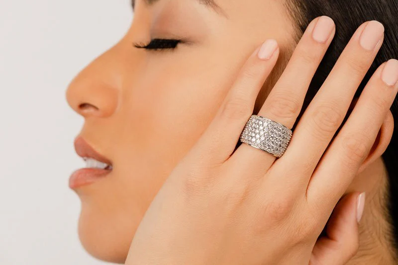 Signature Lab-Grown Diamond Ring with 3.13 ct.(finished) 1.4mm, 2.2mm - Image 4