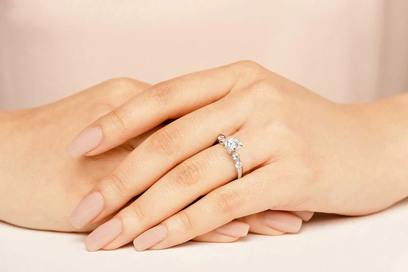 Six Prong Five Across Diamond Ring Lab-Grown Diamond with 2.42 ct. (2.00 ct. center diamond) - Image 3