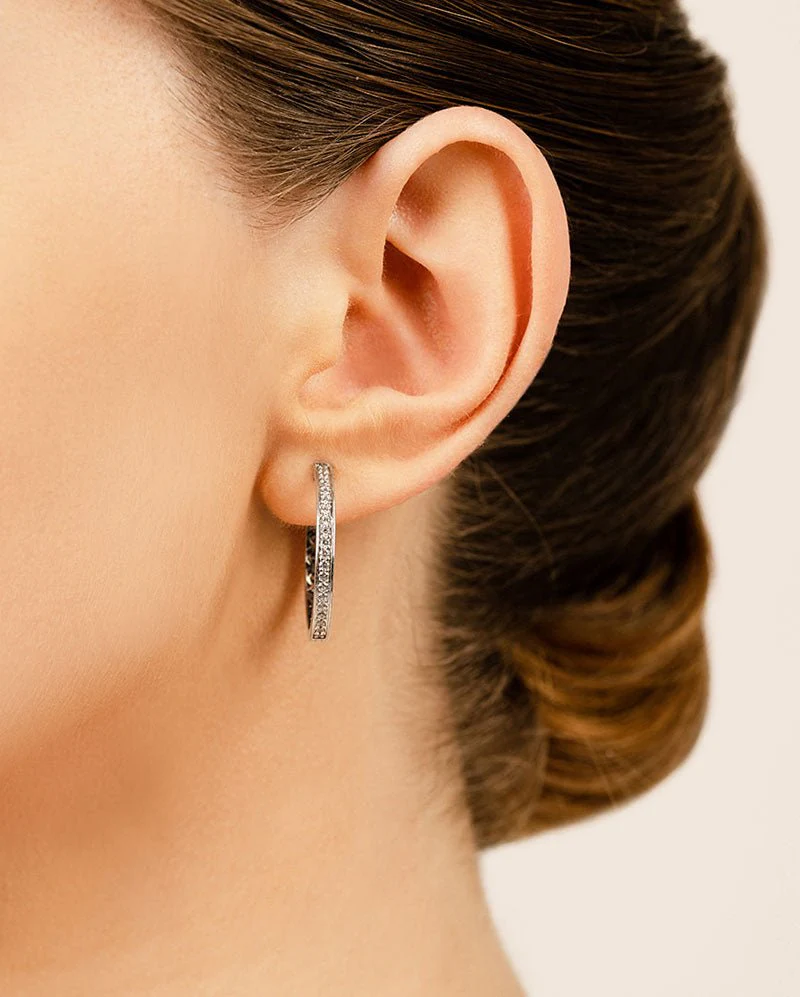 Small Prong Set Diamond Lined Hoops Diamond  with 0.60 ct.(finished) 1.5mm - Image 4