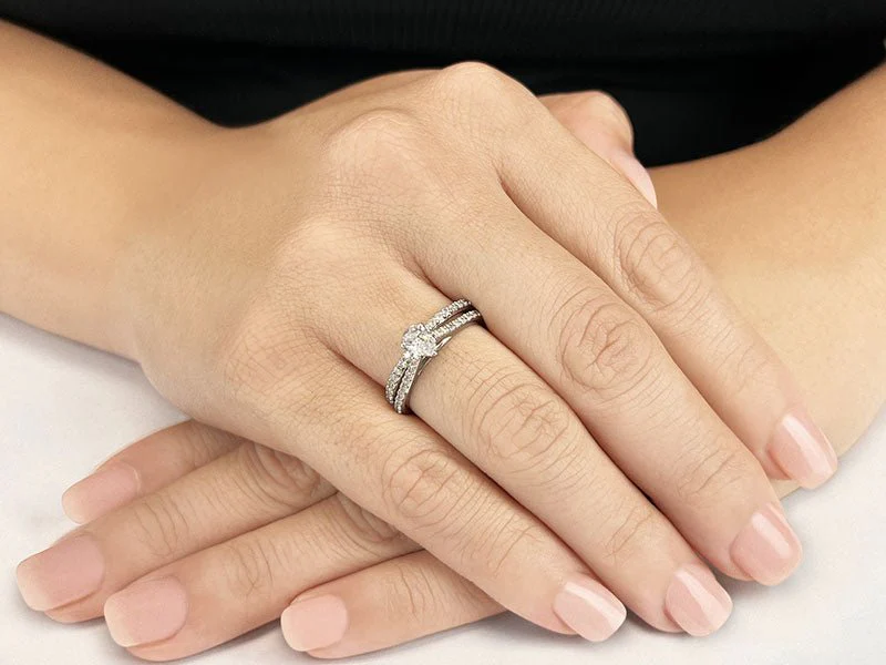 Splendid Pear Shape Lab-Grown Diamond Bridal Set with 1.51 ct. (1.00 ct. center diamond) - Image 3