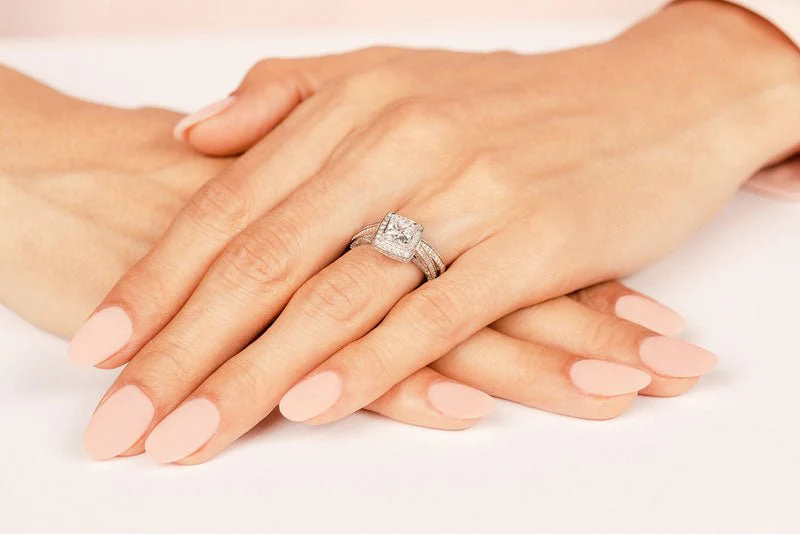 Splendid Princess Cut Lab-Grown Diamond Bridal Set with 3.18 ct. (2.00 ct. center diamond) - Image 5