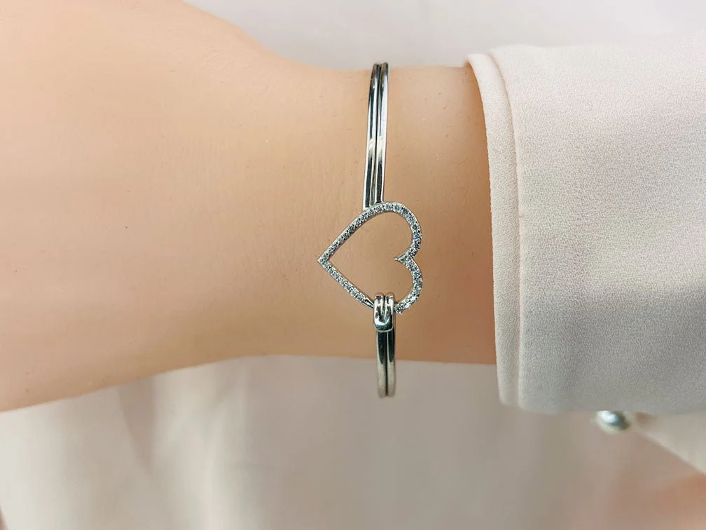 The Sparkling Heart Unity Lab-Grown Diamond Bracelet with 0.28 ct.(finished) - Image 3
