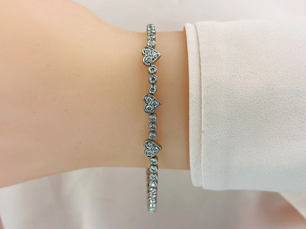 Three Hearts Of Love Lab-Grown Diamond Bracelet with 2.11 ct.(finished) 2mm - Image 3