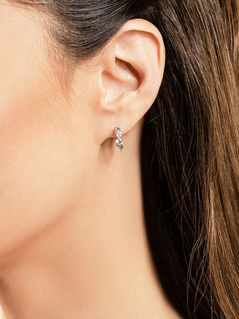 Three Stone Diamond Hoop Earrings with 0.54 ct.(finished) 2.8mm - Image 3