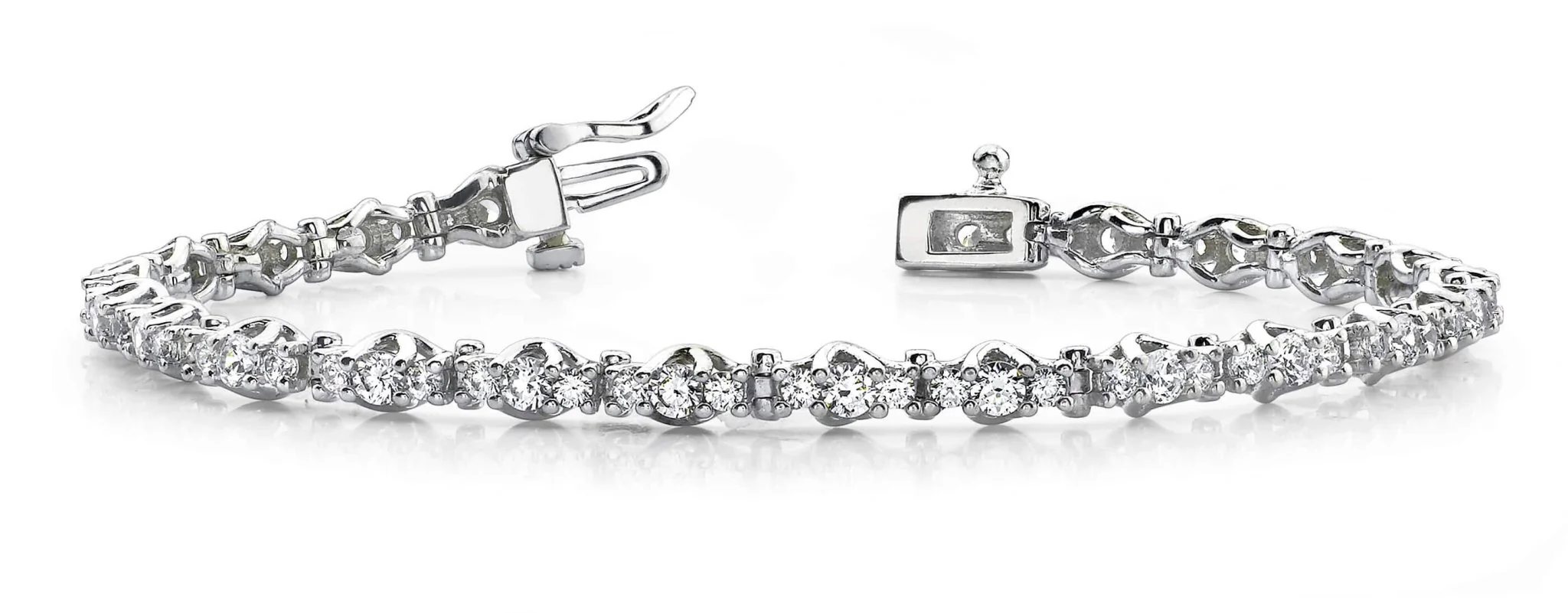 Triple Diamond Link Diamond Bracelet with 3.96 ct.(finished) 2.25mm, 3mm - Image 3