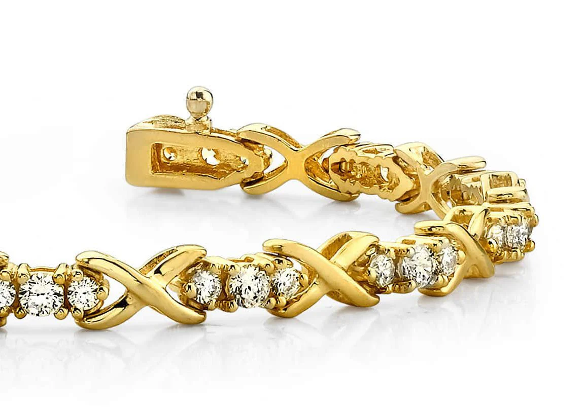 Triple Diamond X Link Lab-Grown Diamond Bracelet with 2.47 ct.(finished) 2.2mm, 3.1mm - Image 2