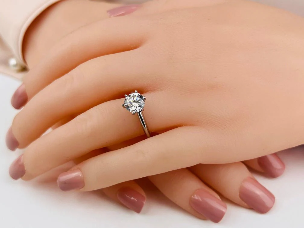 True Romance Diamond Engagement Ring with 2.48 ct. (2.00 ct. center diamond) - Image 3
