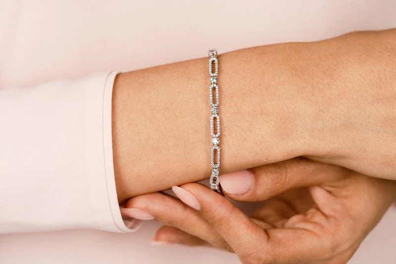 Victorian Capsule Link Diamond Bracelet with 2.54 ct.(finished) 1mm, 3mm - Image 3